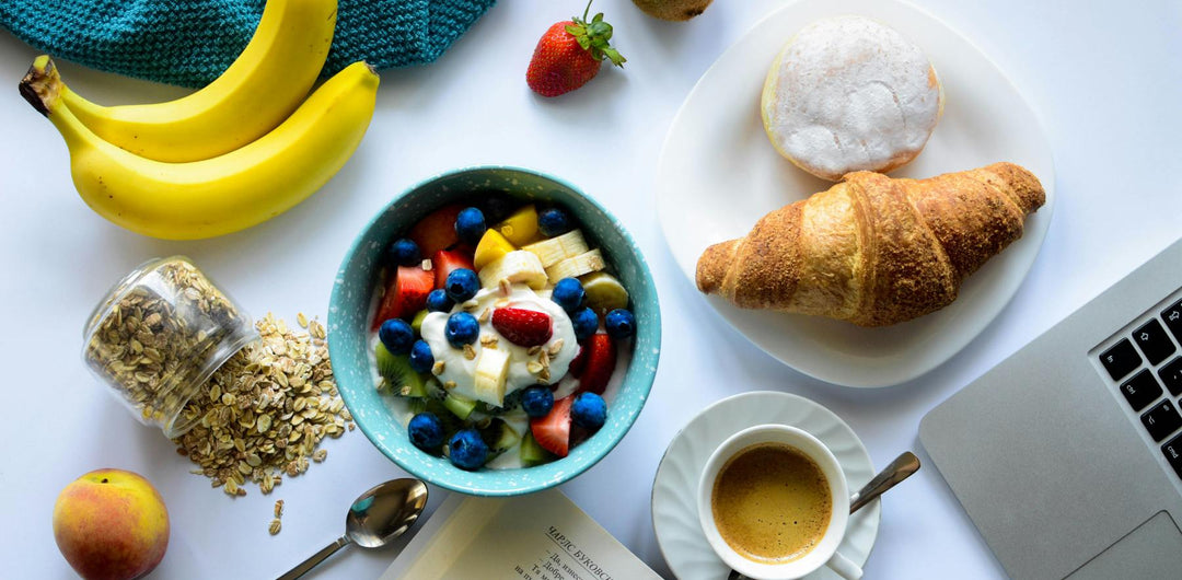 Probiotics vs. Prebiotics: What's the difference?